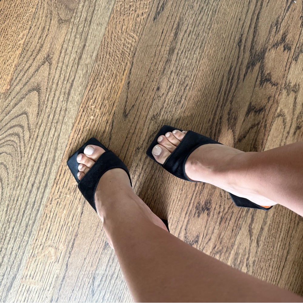 The Attico Black satin  Block Heel Mules😍 - Picture 10 of 11